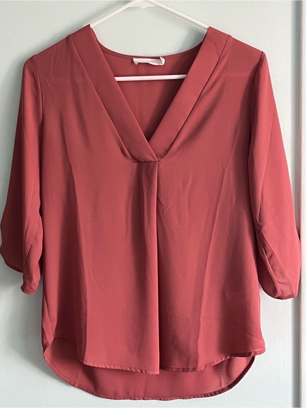 Lush Women’s V-Neck Blouse in Dusty Rose Size XS